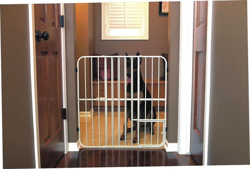 Big Tuffy Expandable Gate with Small Pet Door - Click Image to Close